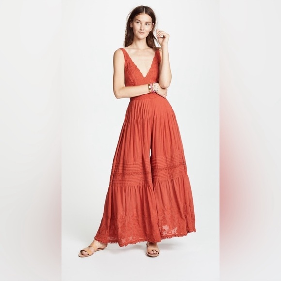 Free people - Picture 3 of 11